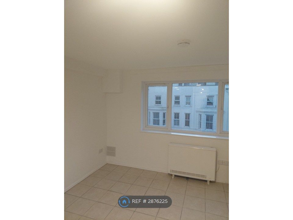 Property photo 2 of 4