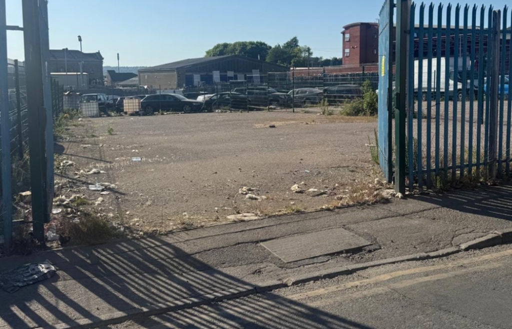 Property photo 3 of 13