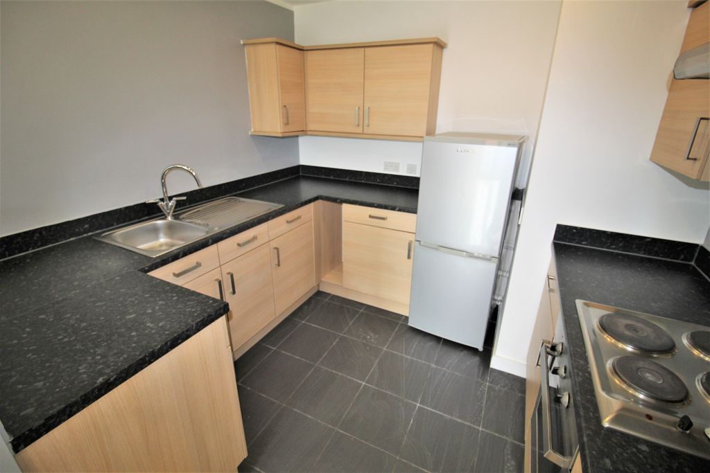 Property photo 2 of 9