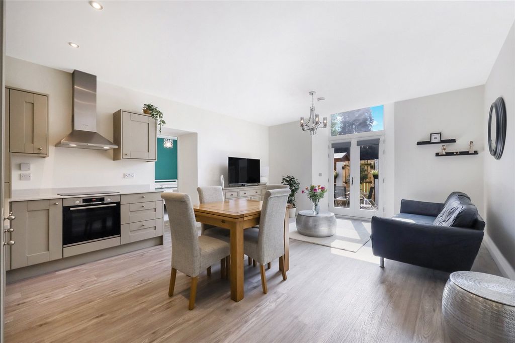 Additional image 6 of 2 bed flat for saleShandon, Helensburgh, Argyll And Bute G84