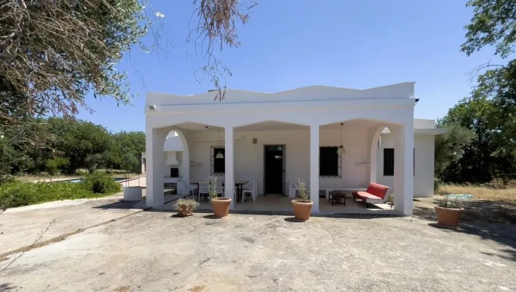 Property photo 1 of 15