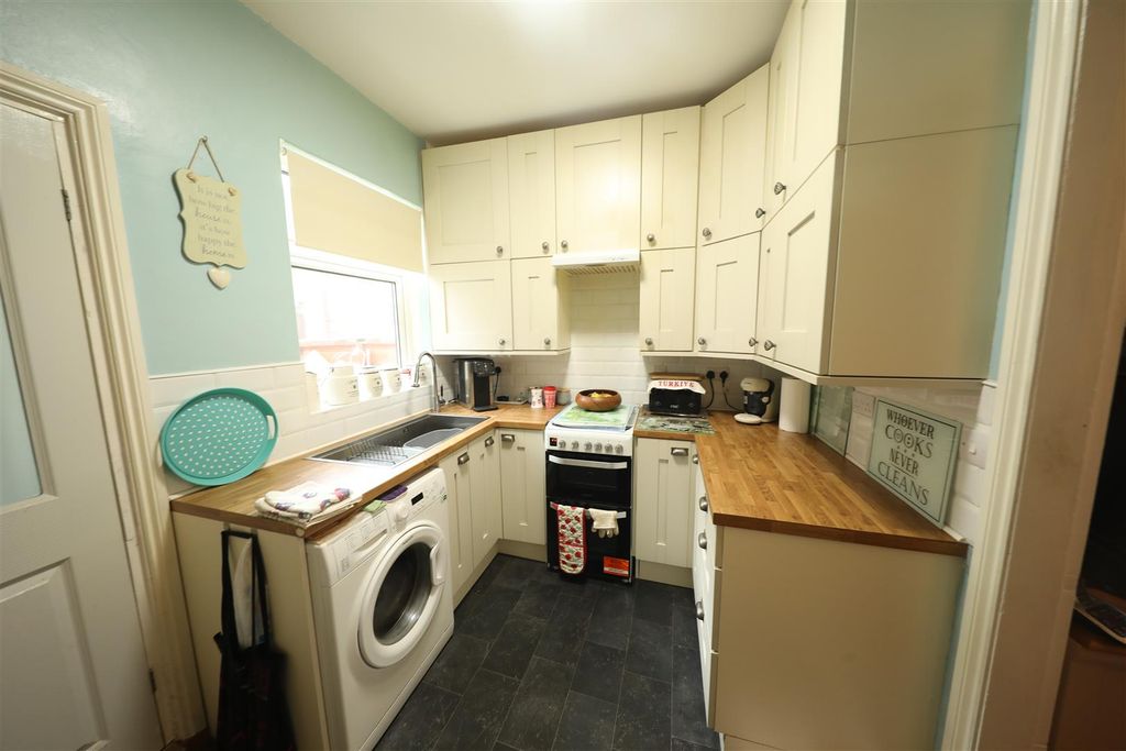 Property photo 3 of 11 0A4A9984.Jpg