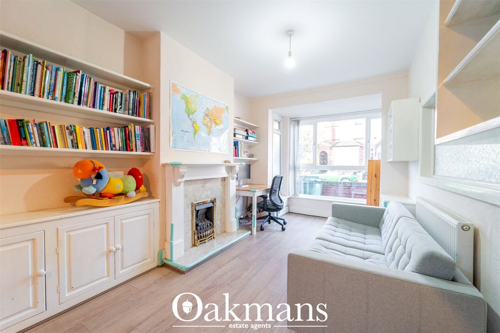 Property photo 2 of 24 Picture No. 11