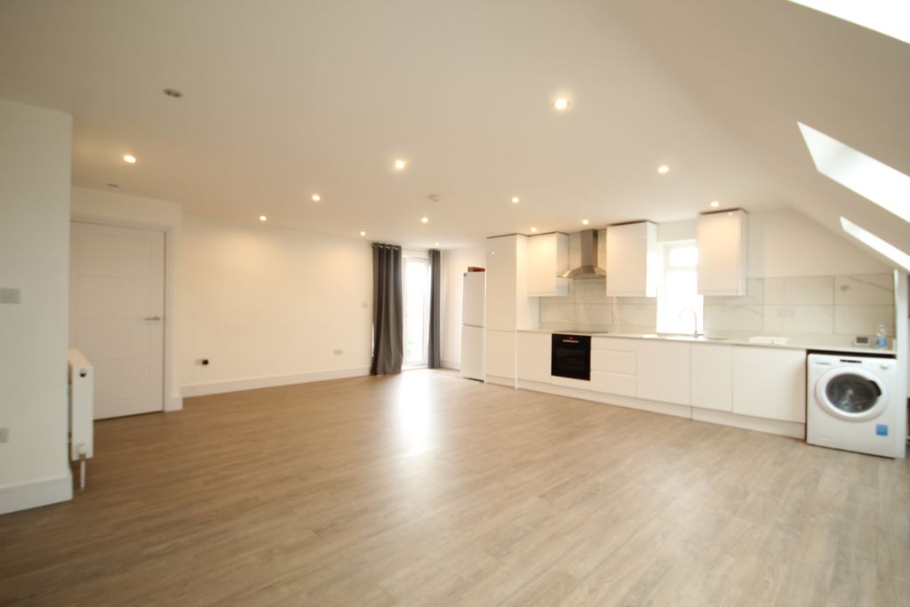 Property photo 2 of 6 Gallery