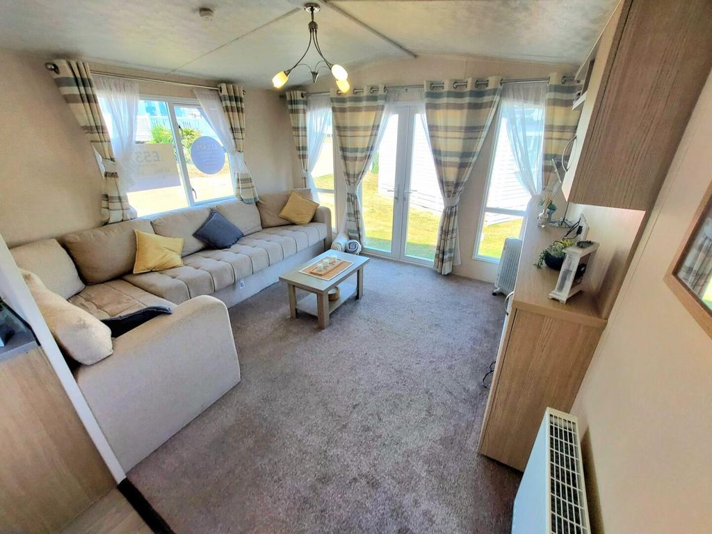 Property photo 1 of 5 Main Photo