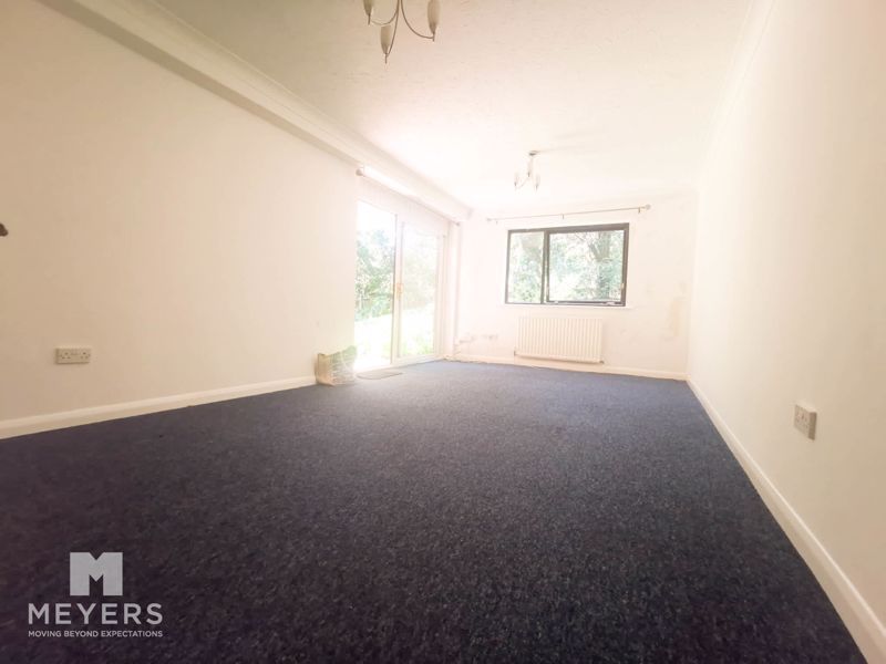 Property photo 3 of 10 Photo 9