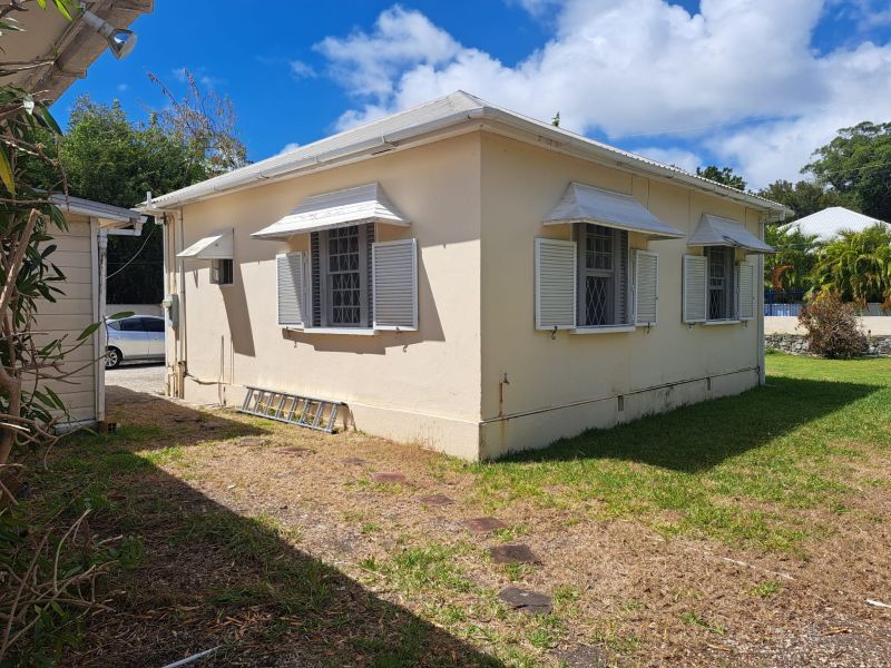 Property photo 3 of 21