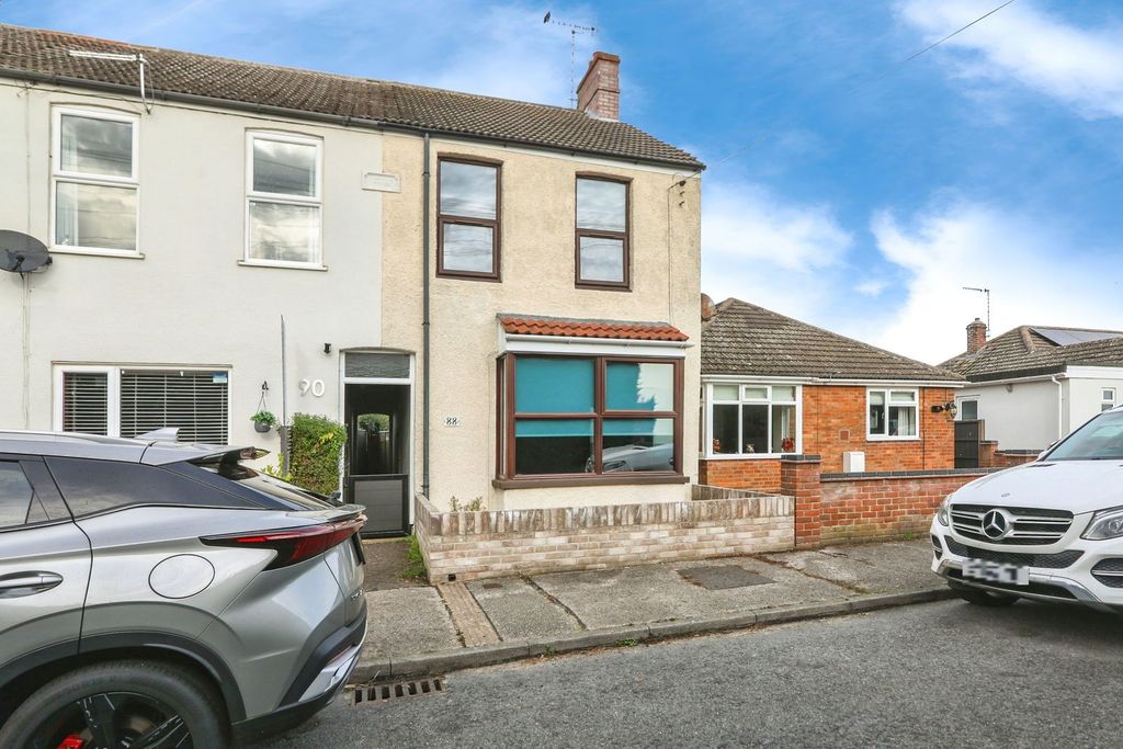 Property photo 3 of 15