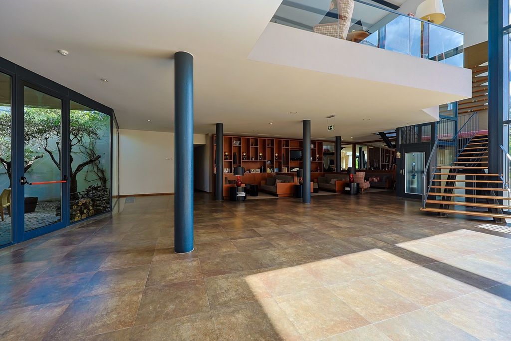 Property photo 2 of 70