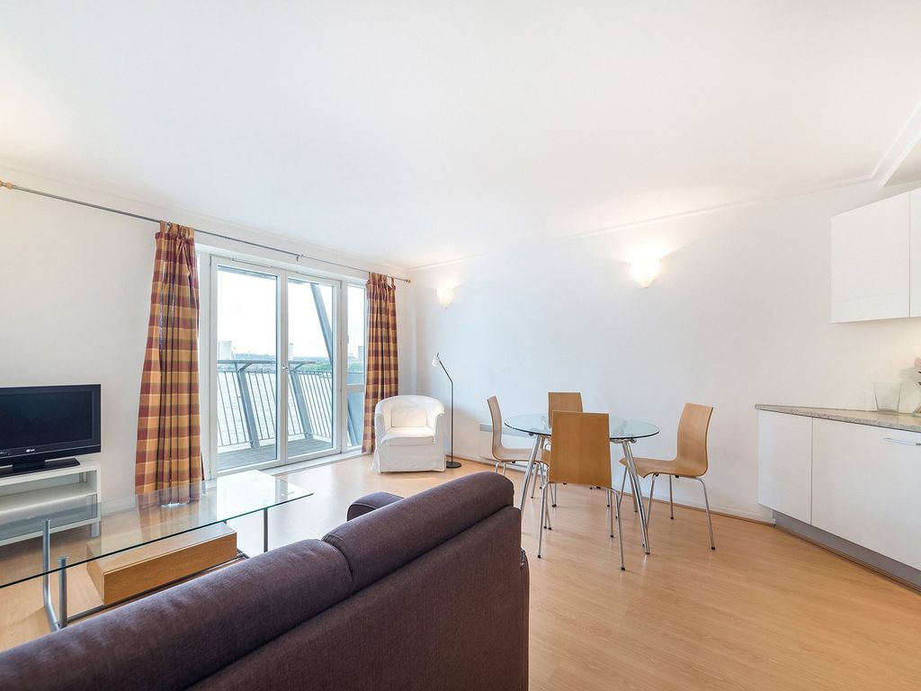 Property photo 1 of 12 Naxos Building E14