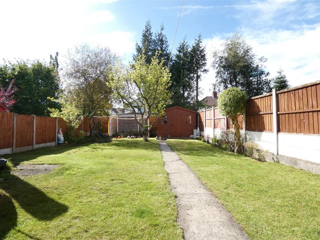 Property photo 2 of 20