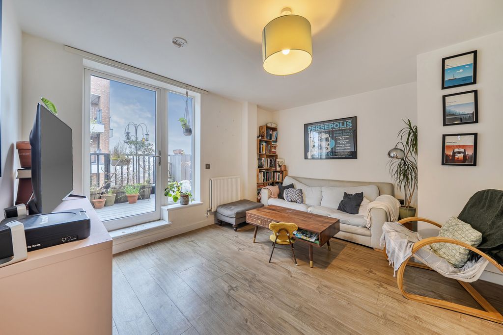 Property photo 1 of 20 1435474-11-69c6c1...