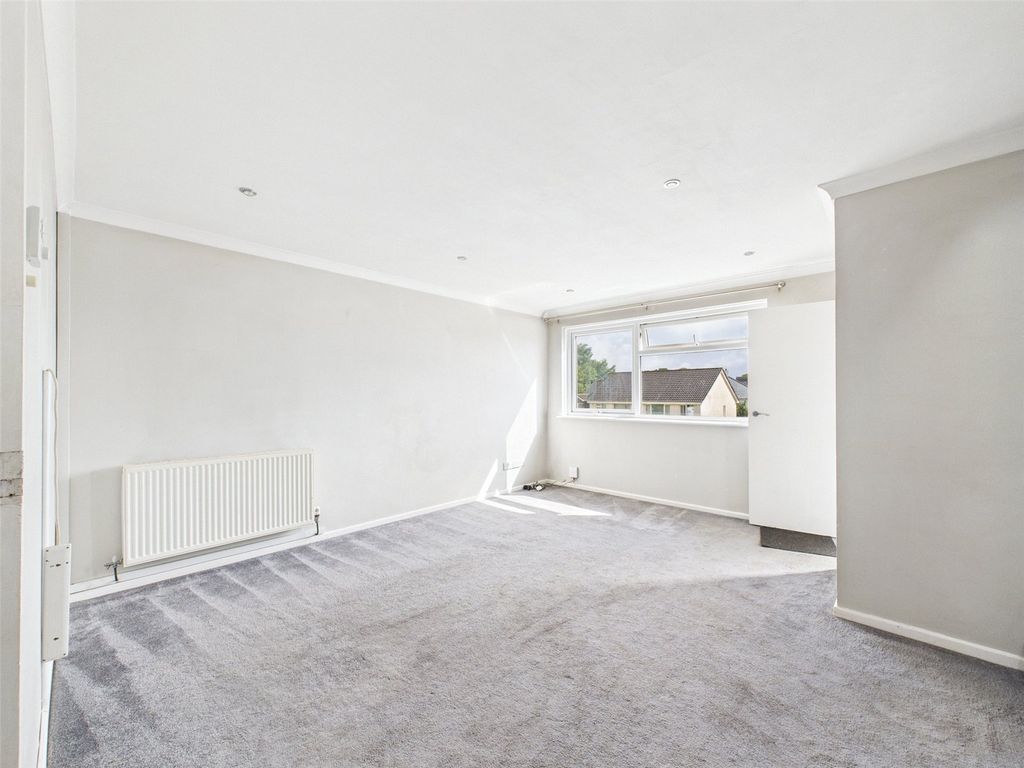 Property photo 3 of 12 Picture No. 34