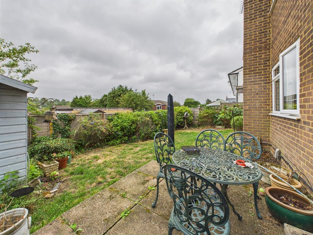 Property photo 3 of 8 Cam05510G0-Pr0047-Still007.Jpg