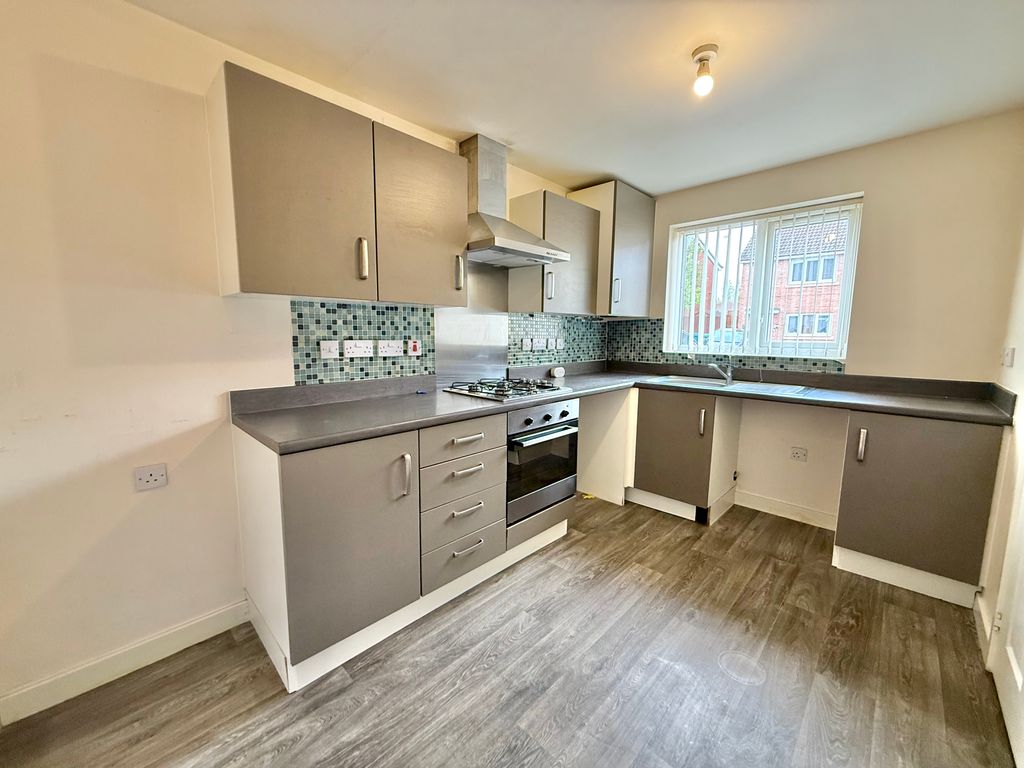 Property photo 2 of 10 Img_9884