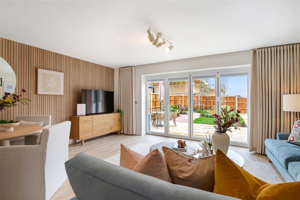 Property photo 3 of 42 Barelyfields_Showhome-2_Rose (15 Of 51).Jpg