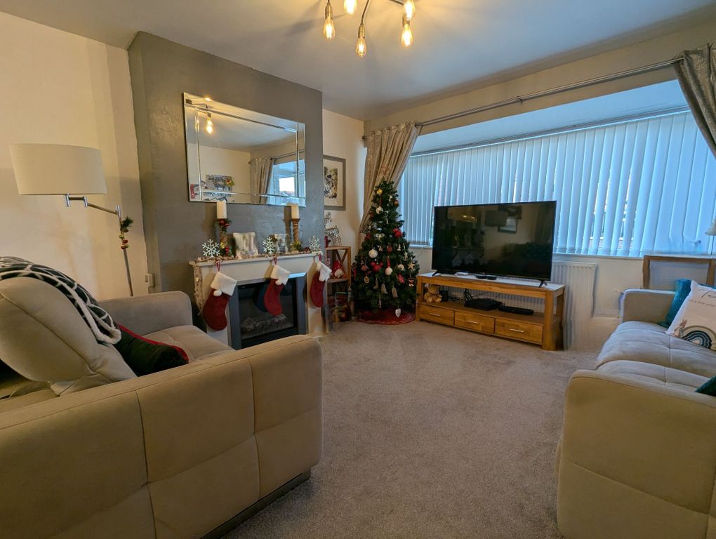 Property photo 3 of 26 Photograph 2