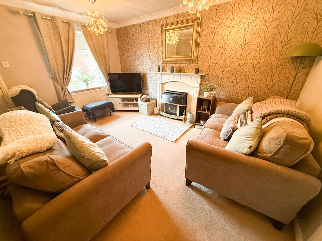 Property photo 2 of 15 Img_2693