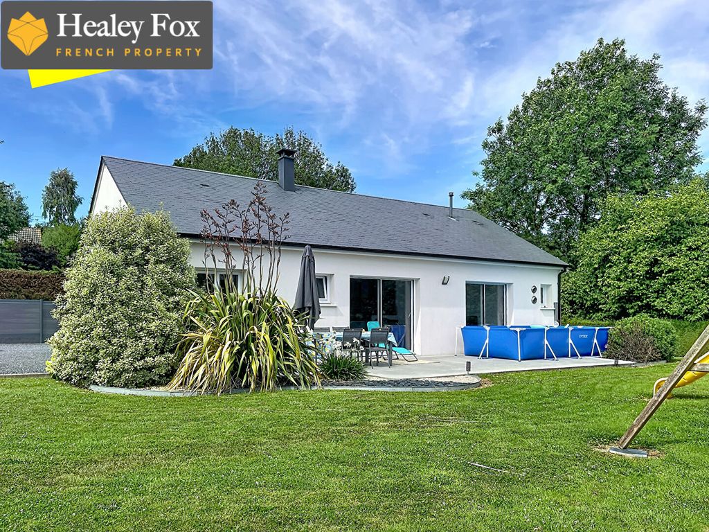 Property photo 1 of 17 Main Exterior View