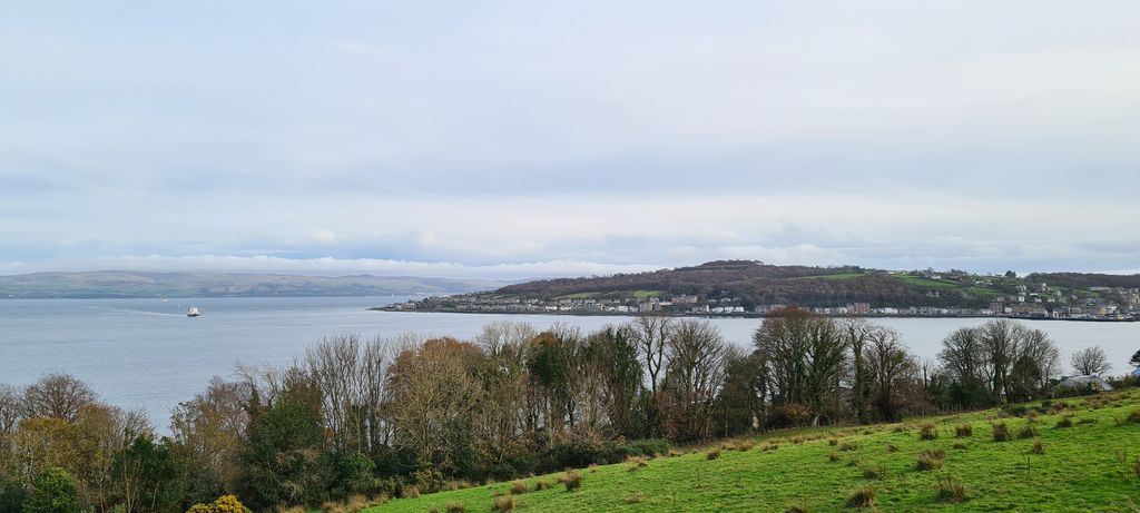 Property photo 2 of 21