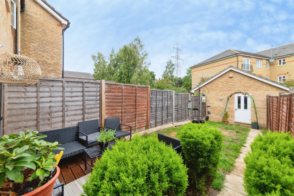 Property photo 2 of 14