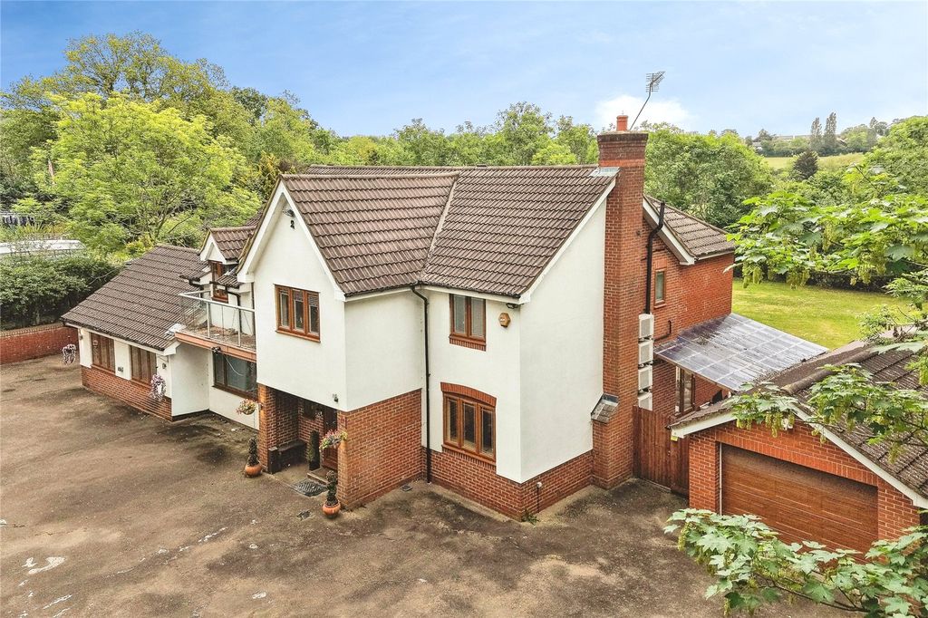 Property photo 2 of 40 40