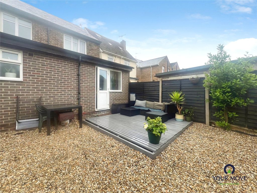 Property photo 3 of 9 Picture No. 10