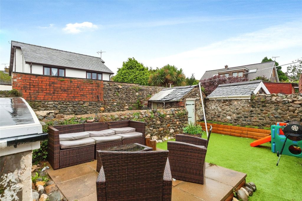 Property photo 2 of 15 Picture No. 03
