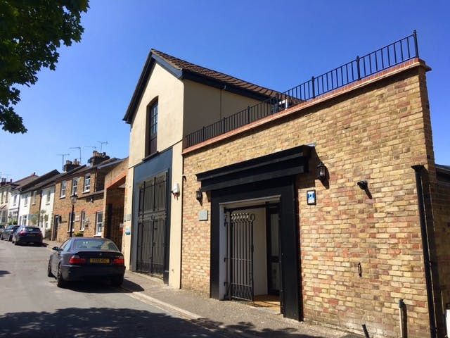 Property photo 1 of 6 Fullsizerender (27).Jpg