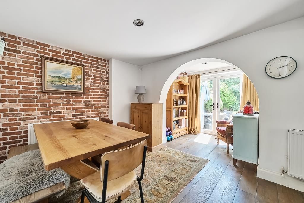 Property photo 3 of 21 Dining