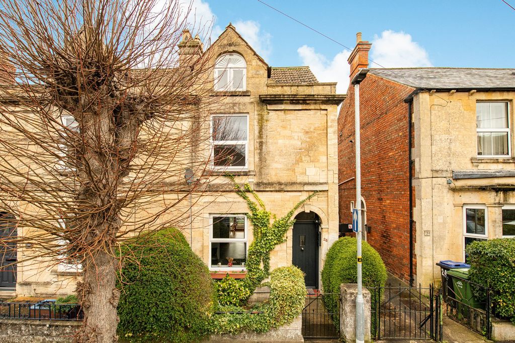 Property photo 1 of 14