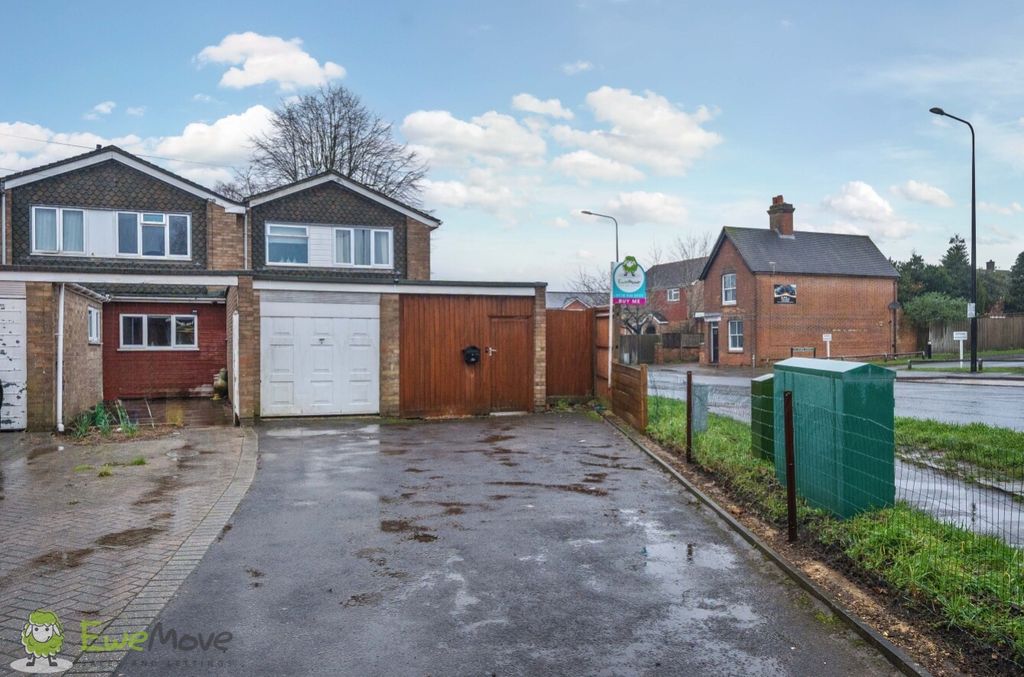 Property photo 1 of 18 Front