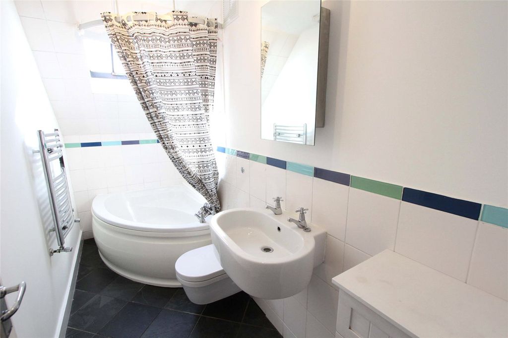 Property photo 3 of 5 Photo 3