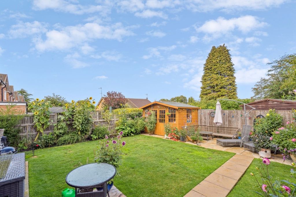 Property photo 2 of 18