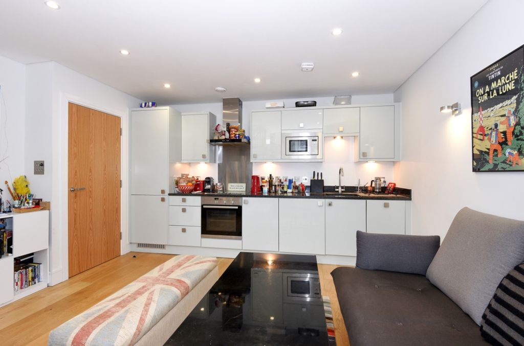 Property photo 3 of 6 138524 (2)c