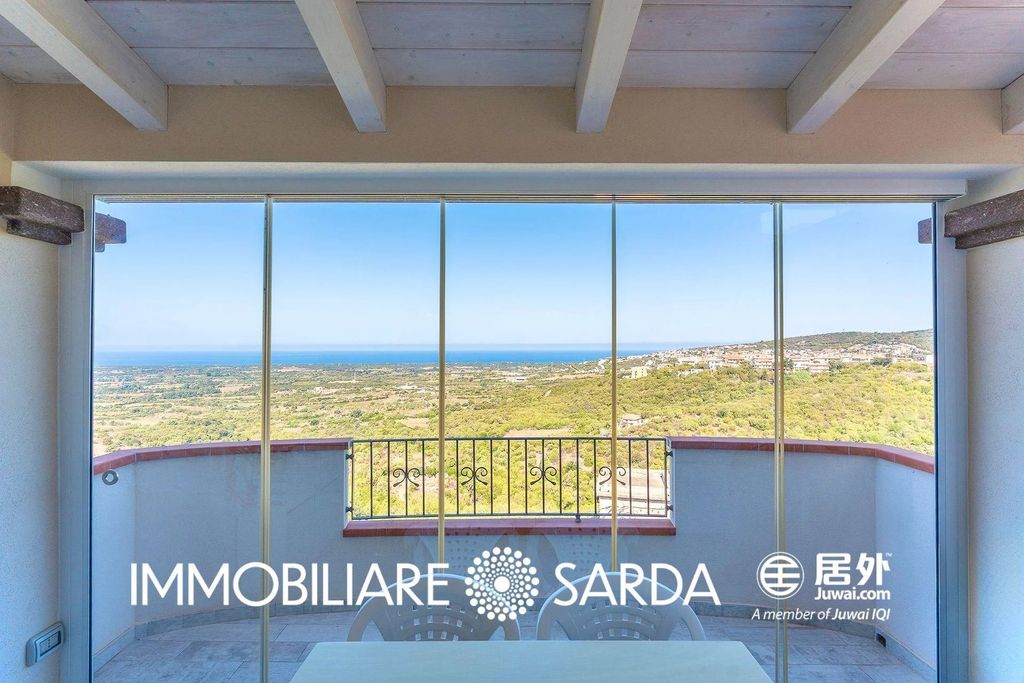 Property photo 1 of 31 Sea-View Apartment With Communal Swimming Pool | Badesi