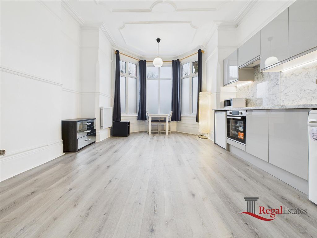 Property photo 1 of 5 Cam02489G0-Pr0252-Still004.Jpg