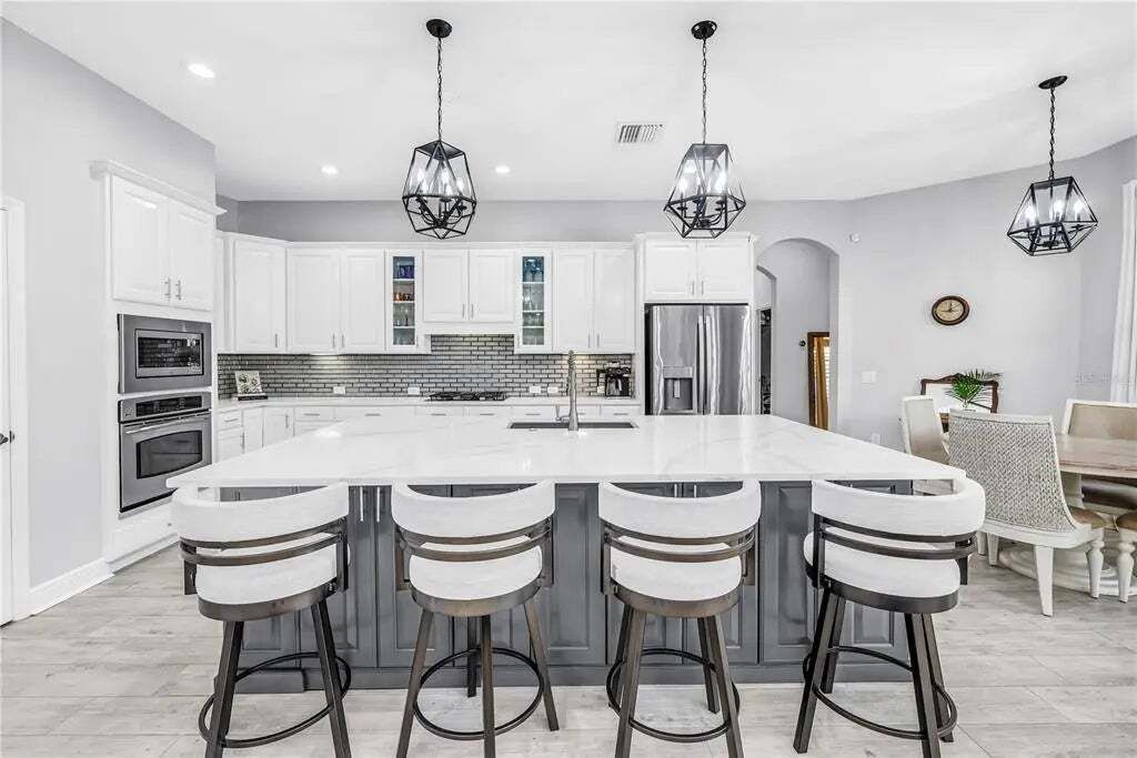 Property photo 3 of 19 <Alttext/>