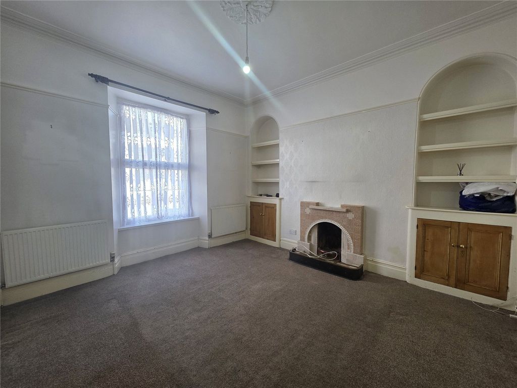 Property photo 3 of 33 Picture No. 09