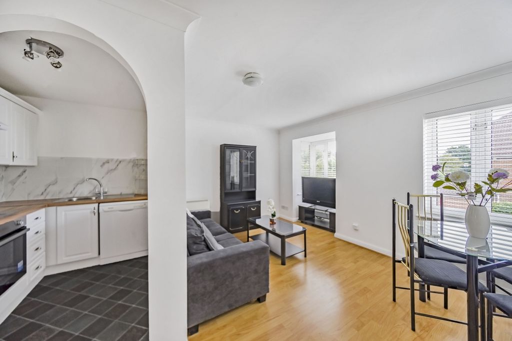 Property photo 1 of 6 1137275 (2)