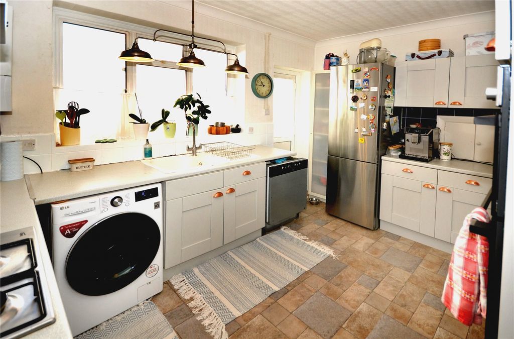 Property photo 2 of 21 Picture No. 21