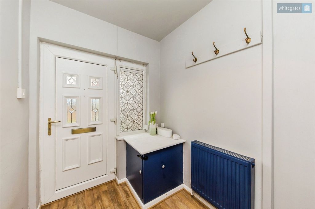 Property photo 3 of 20 Picture No. 11