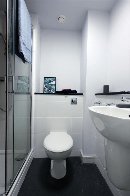 Property photo 2 of 57