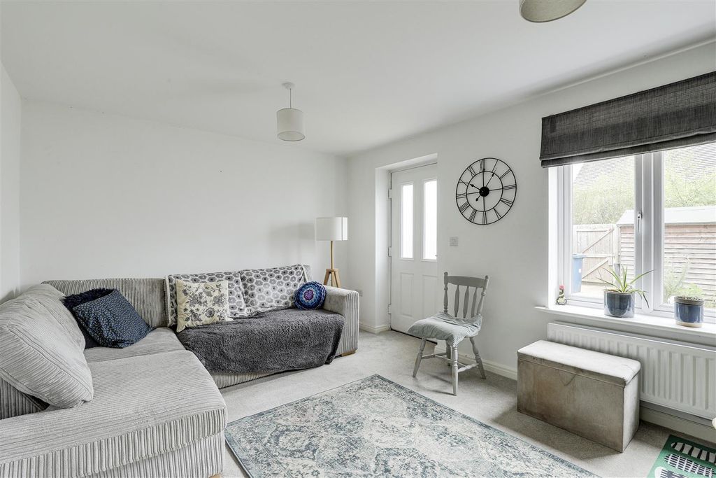 Property photo 2 of 16 17.Jpg