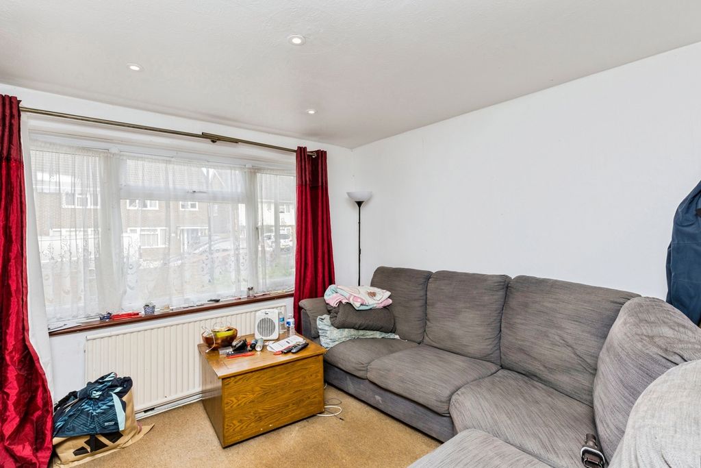 Property photo 3 of 16 Pbox-Img.Jpg