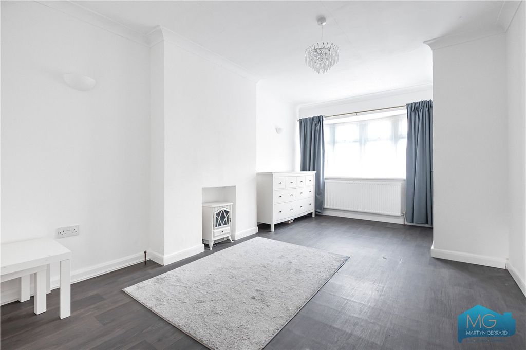 Property photo 2 of 17 Picture No. 07