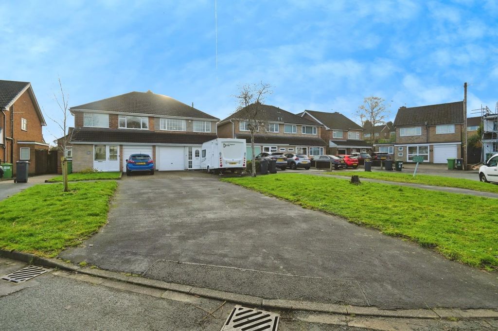 Property photo 1 of 24 28Bri25.Jpg