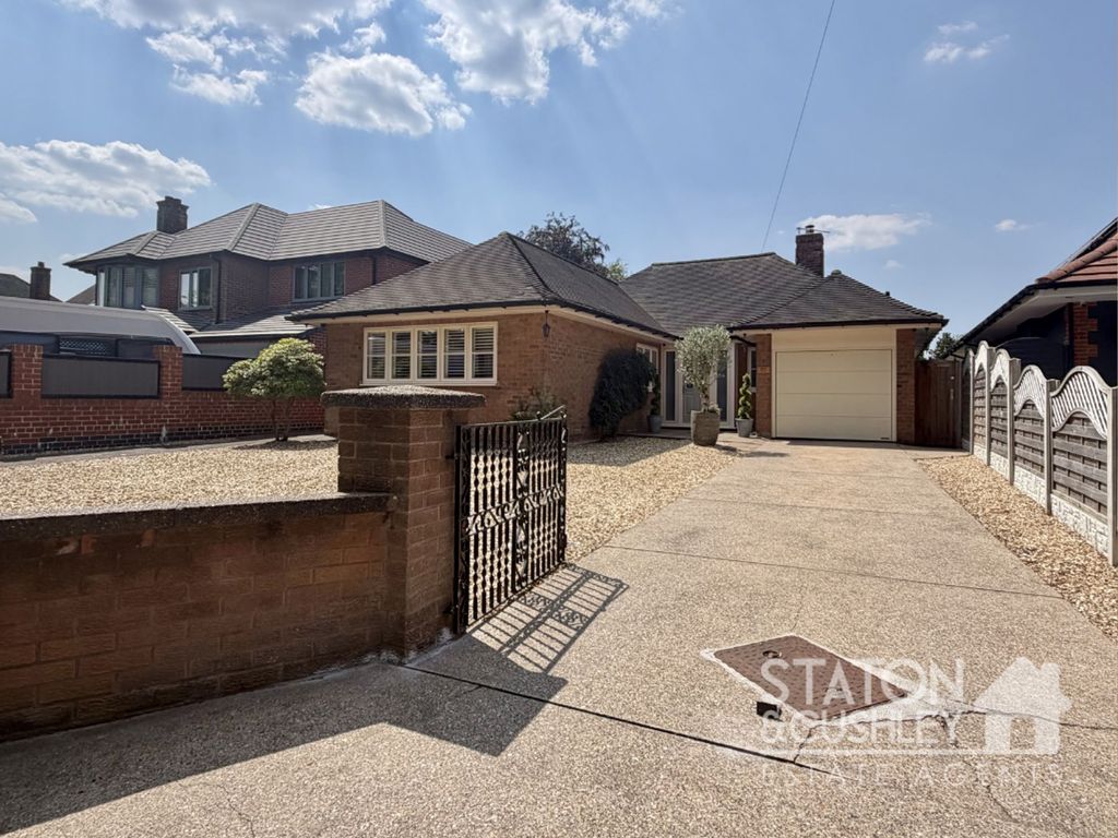 Property photo 1 of 40