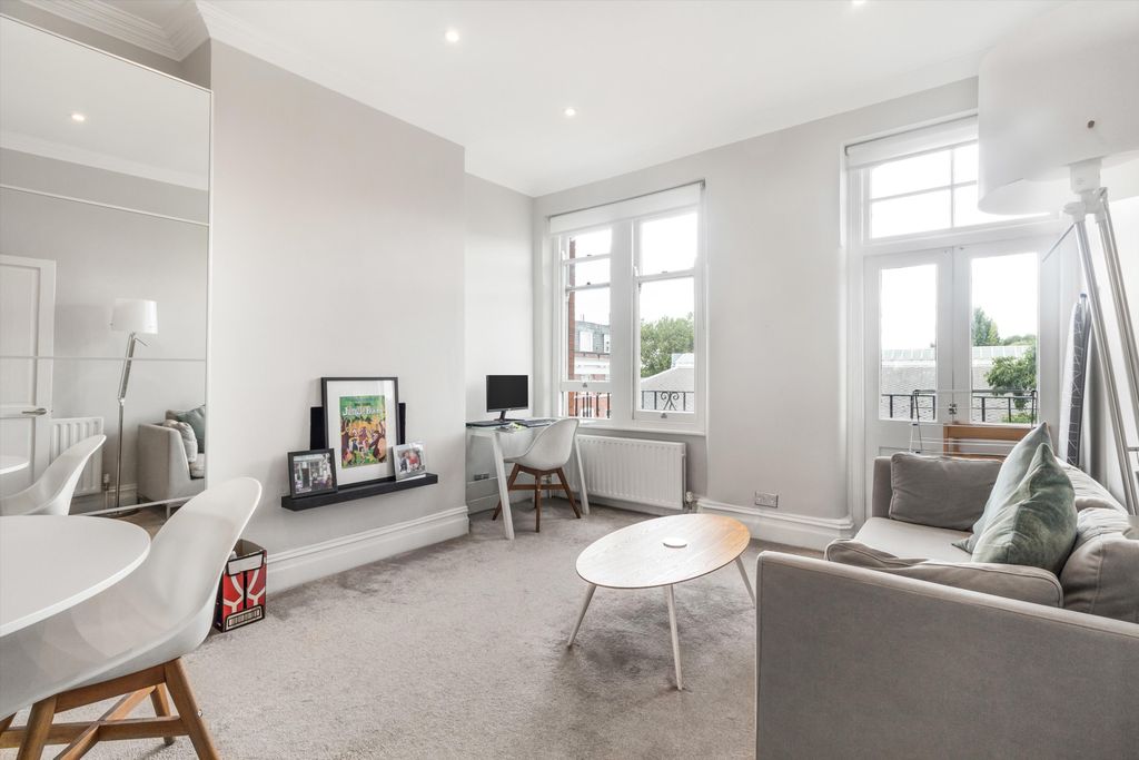 Property photo 1 of 11 Image