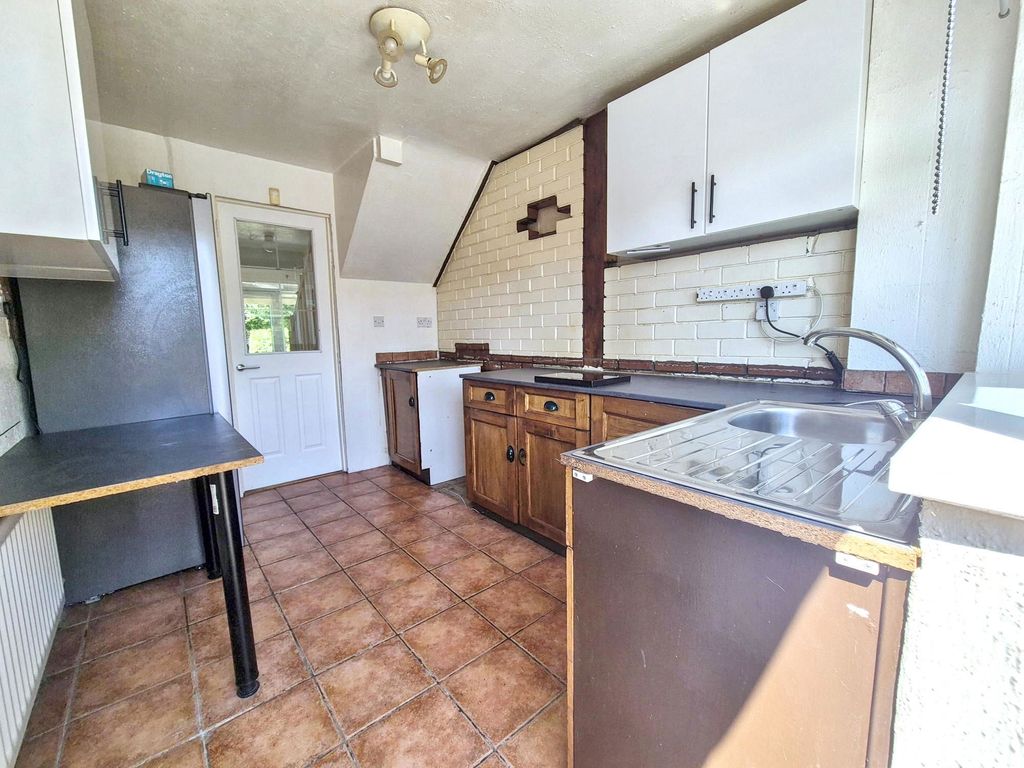 Property photo 3 of 22